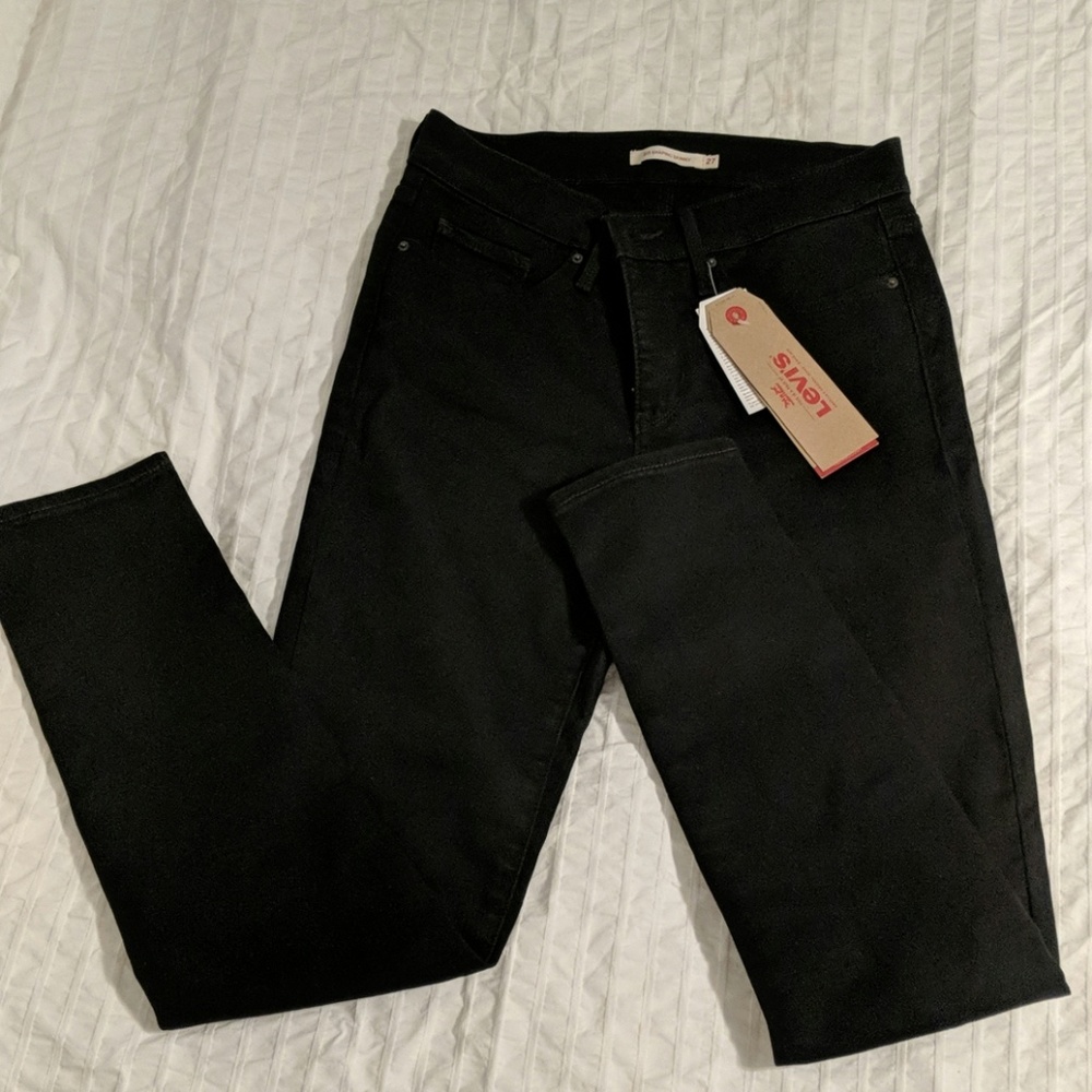 Levis 311 Black Shaping Skinny Jeans